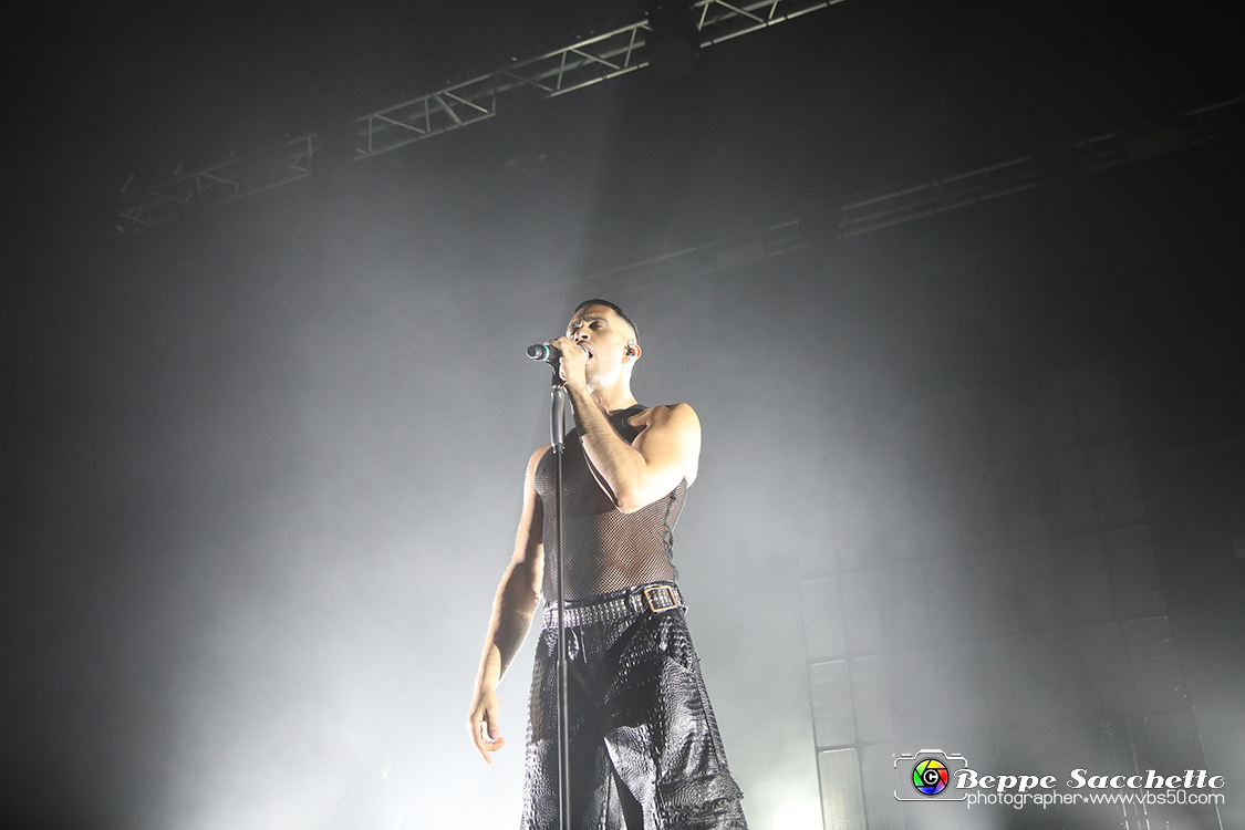 VBS_2123 - Concerto Mahmood Tour 2022.jpg